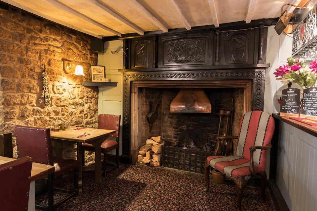 The Dusthole Hotel Shepton Mallet Buitenkant foto